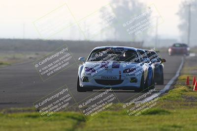 media/Jan-18-2026-CalClub SCCA (Sun) [[8bc6468723]]/Group 7 Race/Turn 1/